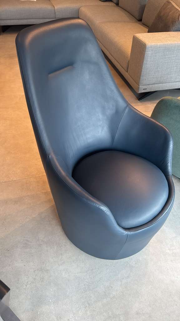 Lande Armchair- OUTLET - Image 3
