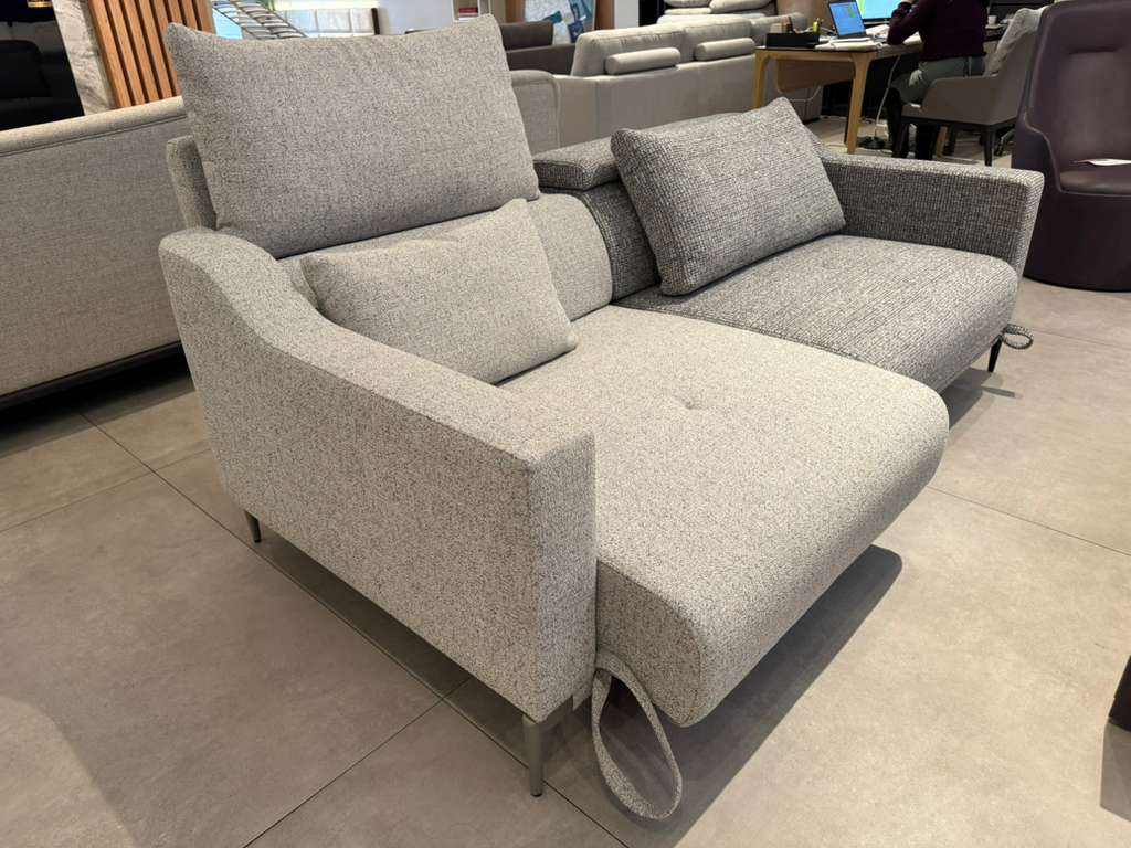 Milda Recliner Loveseat - OUTLET - Image 3