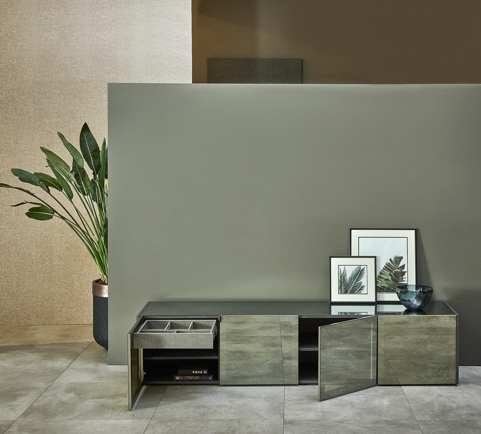 Mirror Tv Bench / Sideboard - Image 7