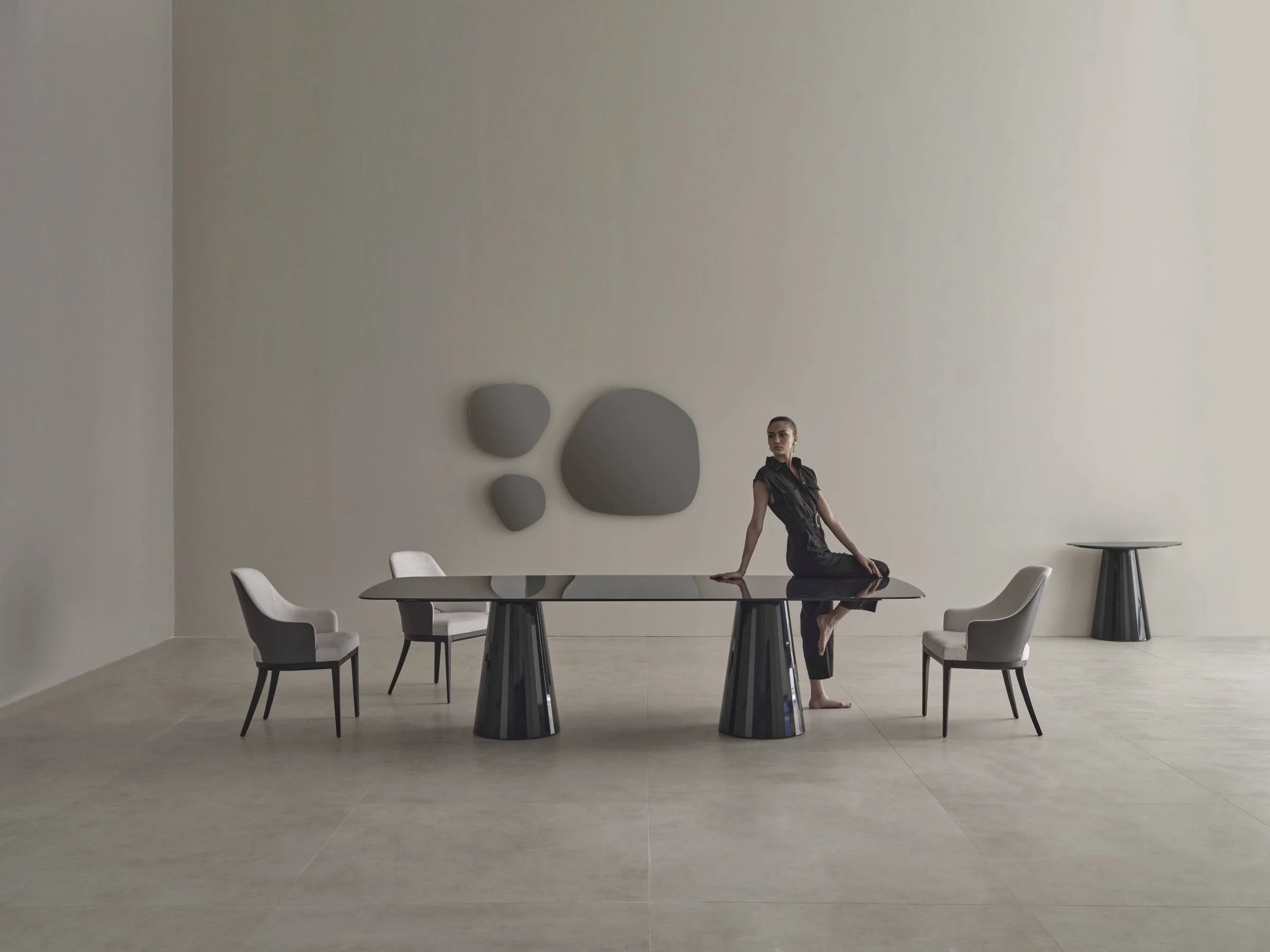 Mons 2 Legged Table - Image 11