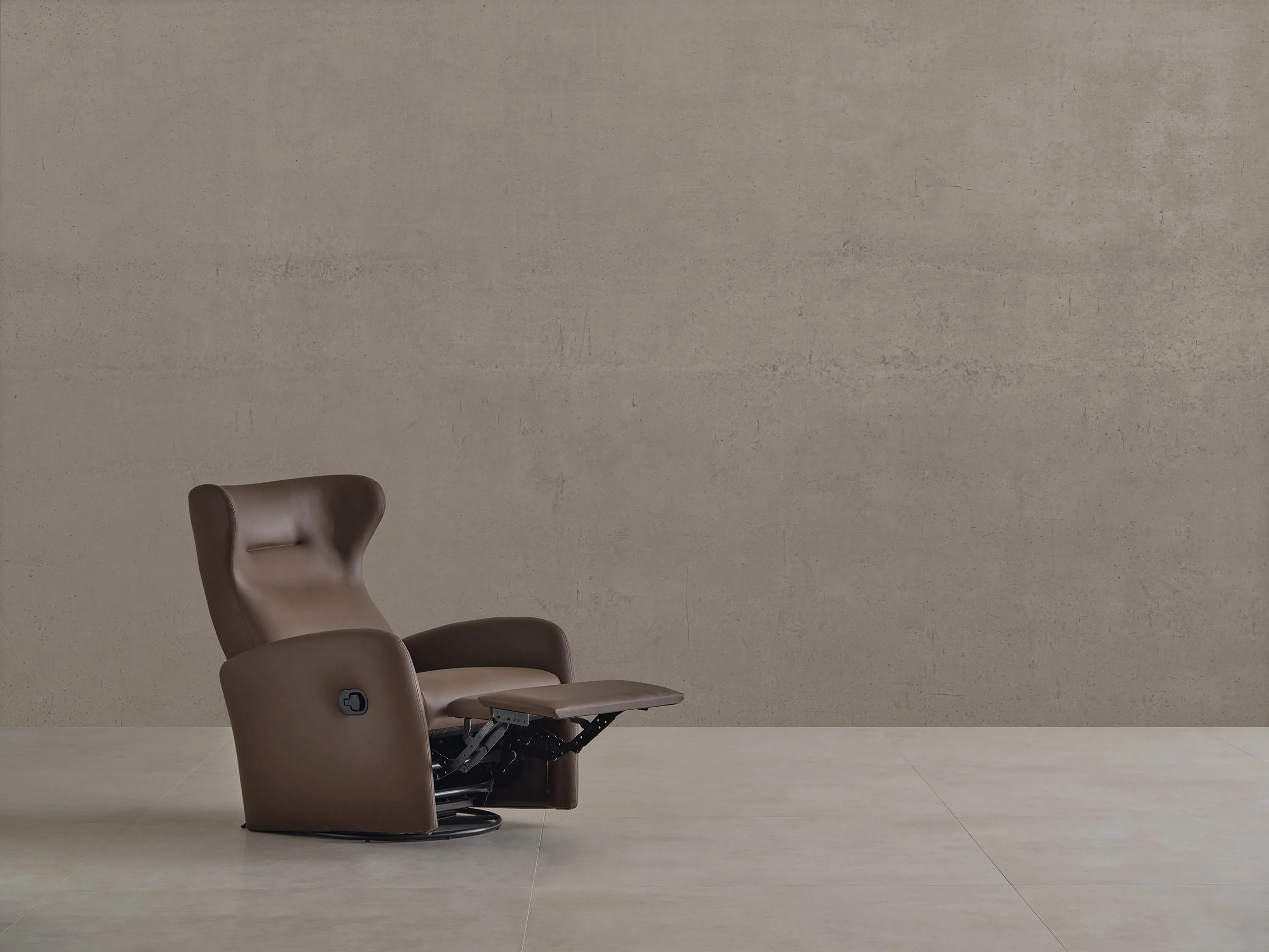 Radius Wingback Chair - Image 7