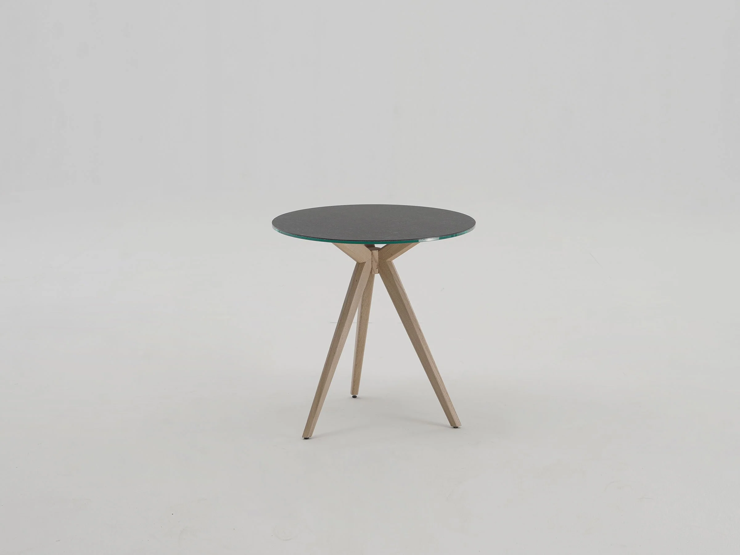Tubi Side Table - Image 3
